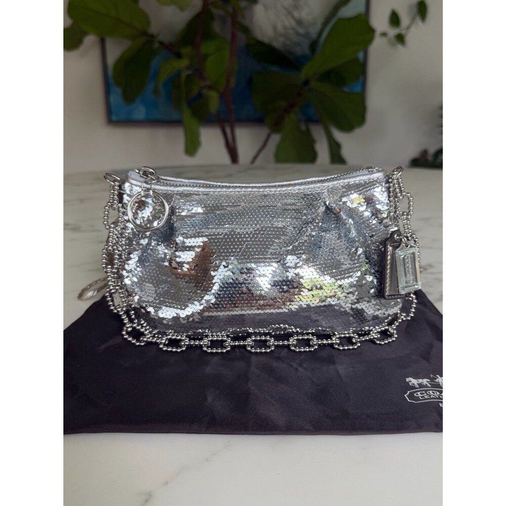 COACH Vintage Y2K Limited Edition Poppy Silver Sequin Chain Shoulder Bag 14368